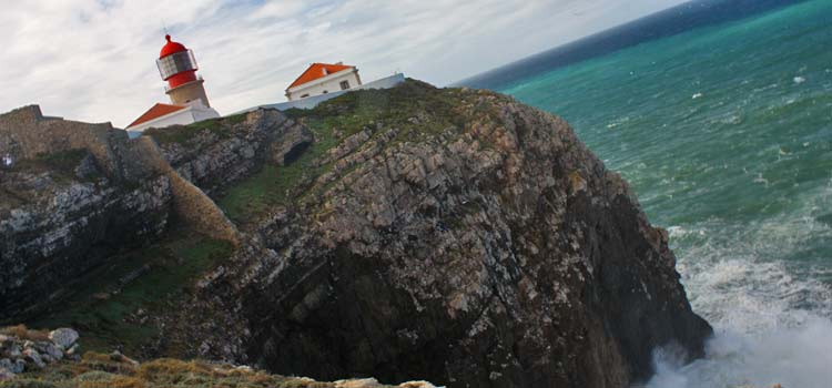 Le massicce scogliere di Cabo de Sao Vicente